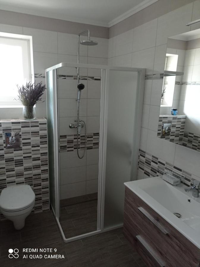 Apartmán Karos Bianco Apartmanhaz
